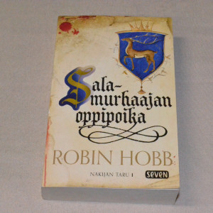 Robin Hobb Salamurhaajan oppipoika